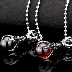 Alloy dragon claw pendant necklace